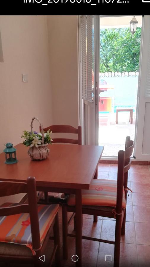 Apartmani Mihailovic Budva Habitación foto