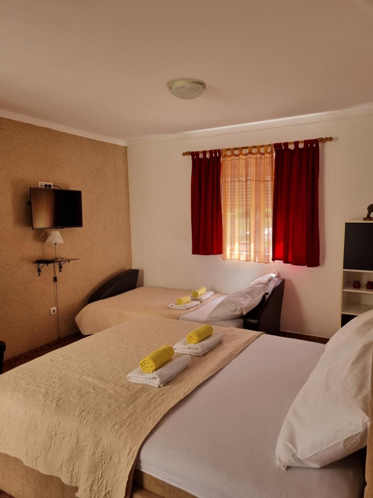 Apartmani Mihailovic Budva Exterior foto