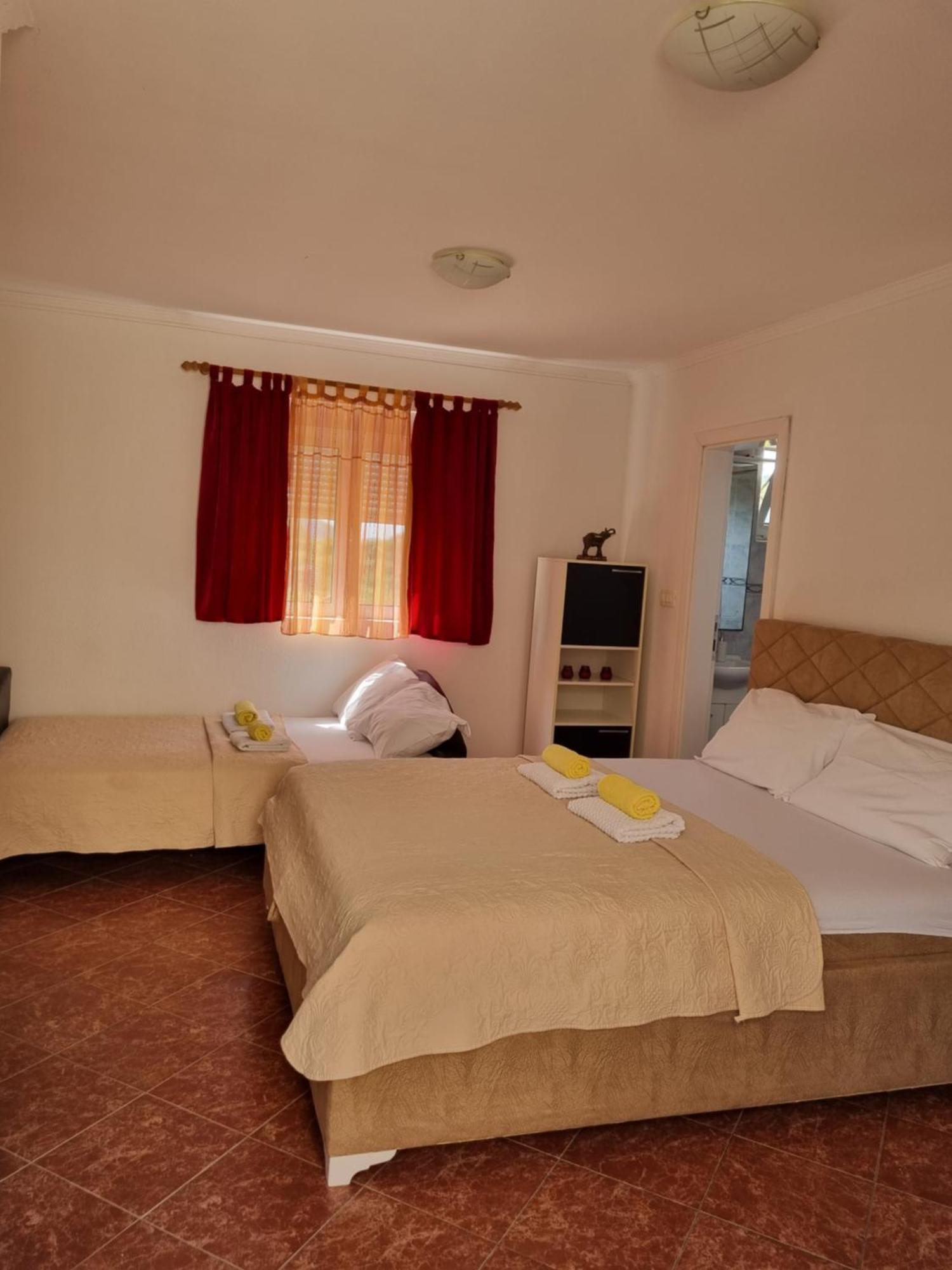 Apartmani Mihailovic Budva Exterior foto